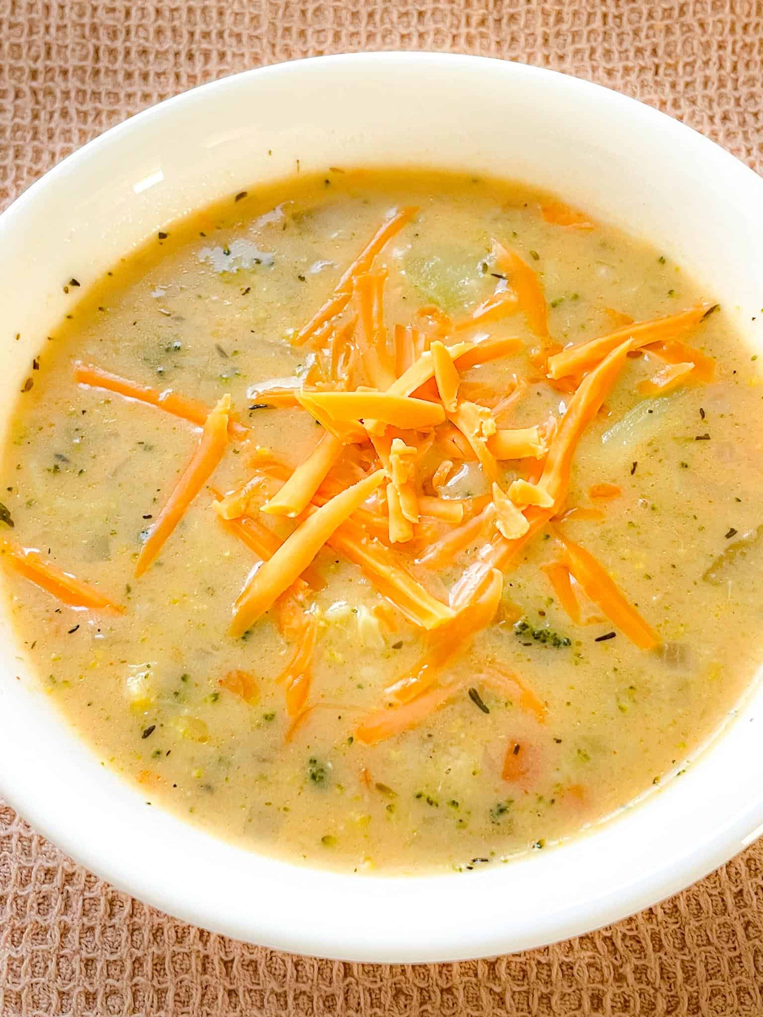 Broccoli and Cheddar Soup with Rice House of G&K Recipes